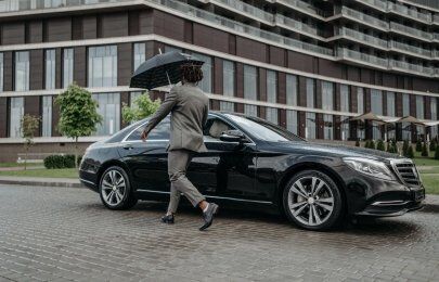Transfer executivo aeroporto-hotel: pare de perder tempo
