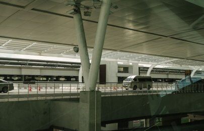 Transporte para delegações corporativas em São Paulo: critérios técnicos para escolher sem riscos