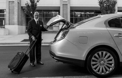 Carro executivo com motorista: guia estratégico para contratar com segurança e previsibilidade