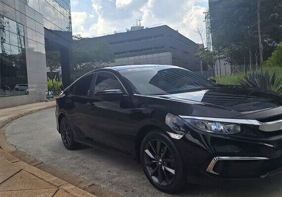 Transfer com sedans e SUVs executivos em Pinheiros